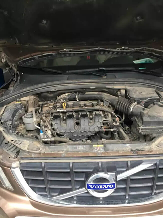 車子一噴漆就不值錢了是為什么 ？